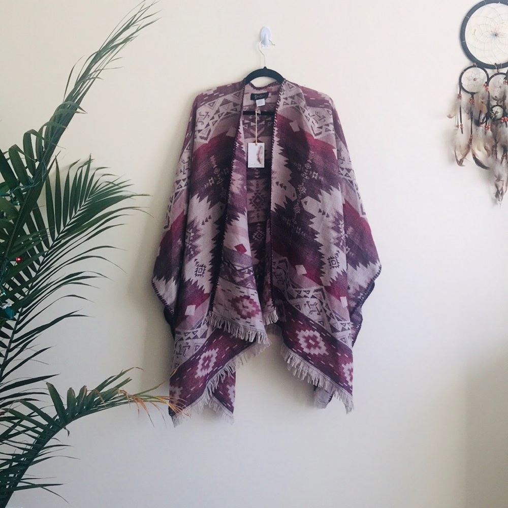 ❗️NWT Jessica Simpson Ruana Pancho Aztec/Southwest